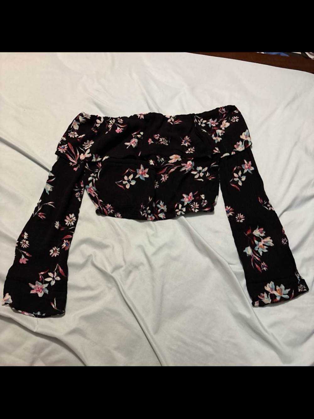 Black Floral Off-Shoulder Crop Top